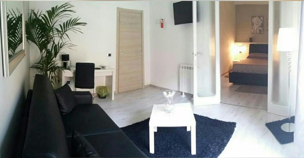 مسينا B&B Crystal الغرفة الصورة